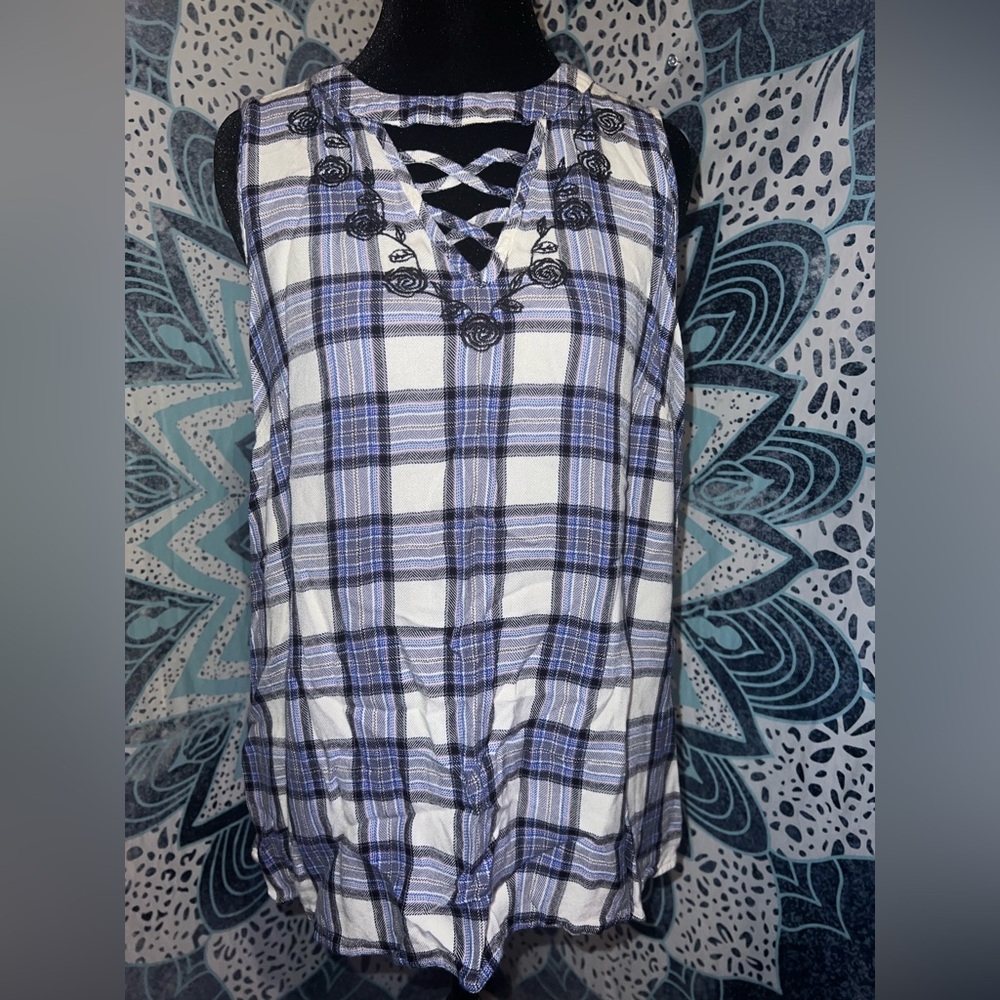 Maurices White and Blue Front Tank Top